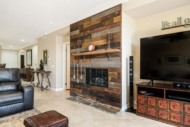 1512 Seabridge Lane, Oxnard, CA 93035