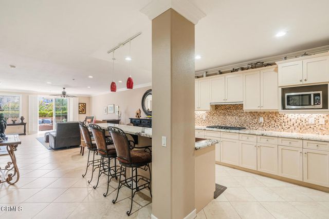 1512 Seabridge Lane, Oxnard, CA 93035