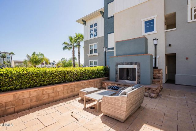 1512 Seabridge Lane, Oxnard, CA 93035