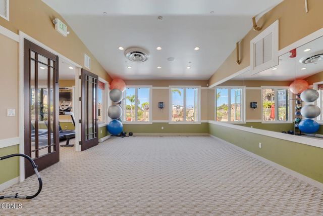 1512 Seabridge Lane, Oxnard, CA 93035