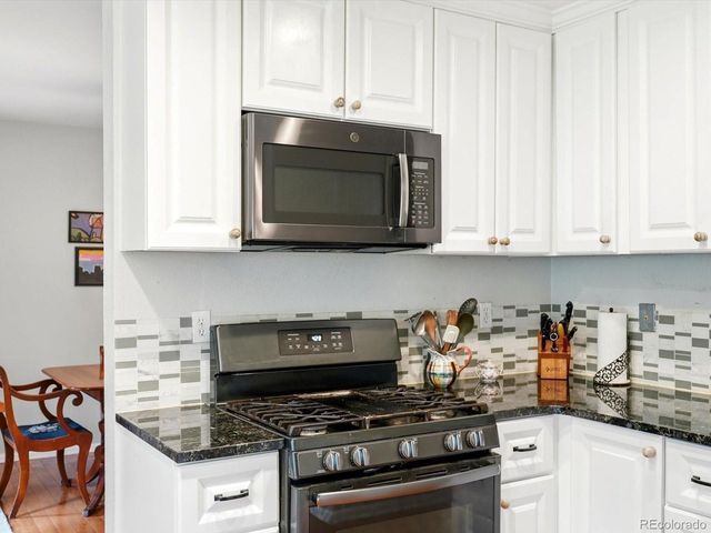 7 Periwinkle, Littleton, CO 80127
