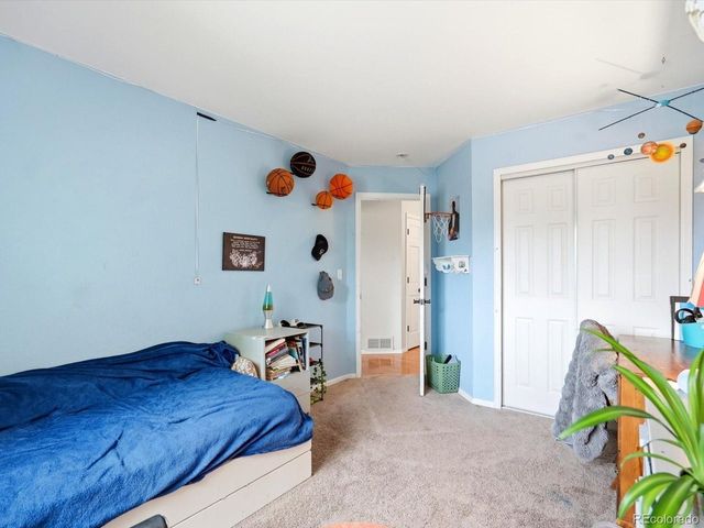 7 Periwinkle, Littleton, CO 80127