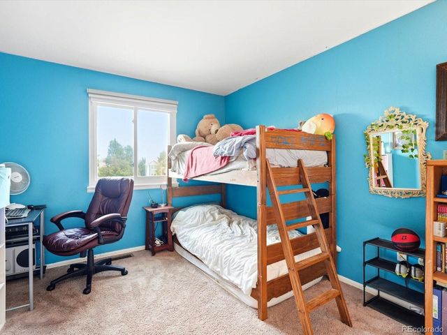 7 Periwinkle, Littleton, CO 80127