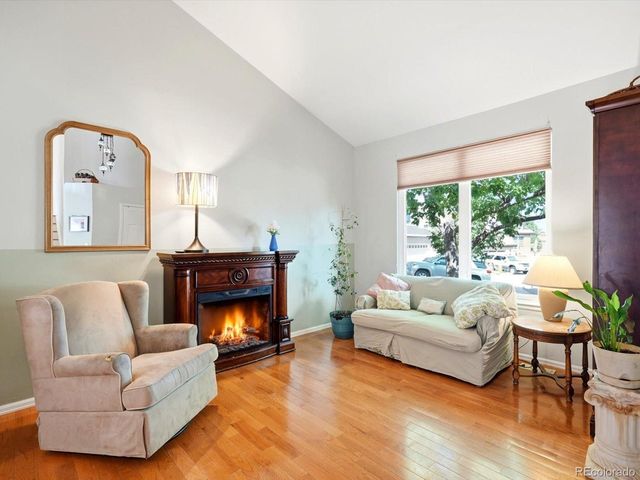 7 Periwinkle, Littleton, CO 80127