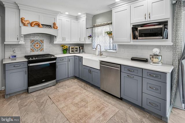 37 N VALLEY AVE, Vineland, NJ 08360