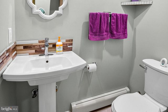 37 N VALLEY AVE, Vineland, NJ 08360