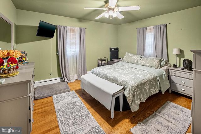 37 N VALLEY AVE, Vineland, NJ 08360