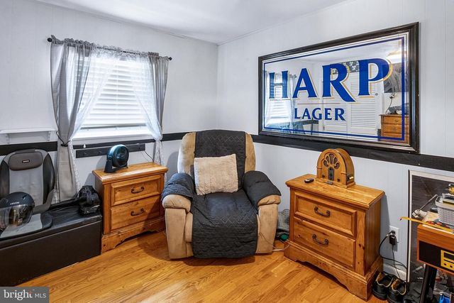 37 N VALLEY AVE, Vineland, NJ 08360