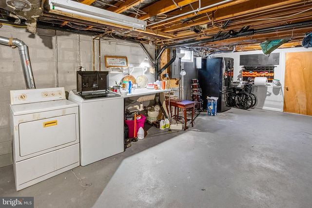 37 N VALLEY AVE, Vineland, NJ 08360