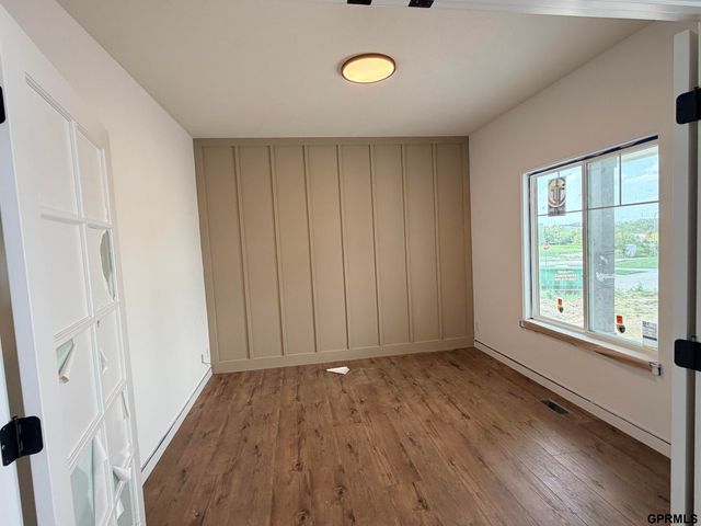 19971 Cinnamon Street, Gretna, NE 68135