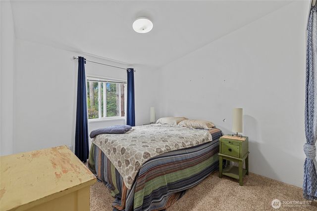 159 E Crescent Harbor Road, Oak Harbor, WA 98277