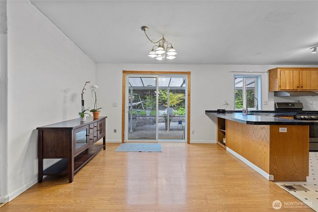 159 E Crescent Harbor Road, Oak Harbor, WA 98277