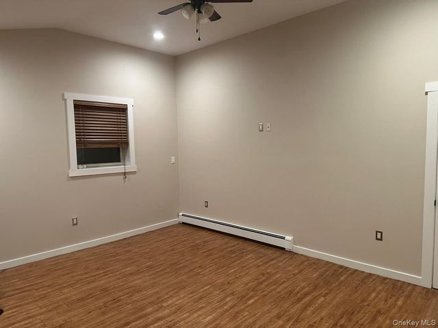 71 Crescent Street, Yaphank, NY 11980