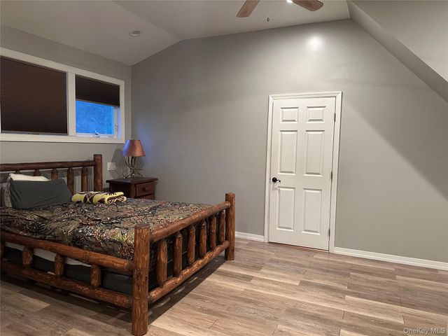 71 Crescent Street, Yaphank, NY 11980
