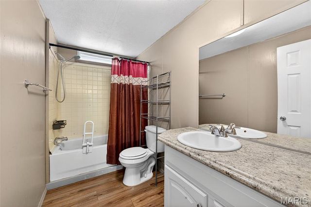 4644 White Ash Drive, High Ridge, MO 63049
