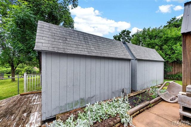 4644 White Ash Drive, High Ridge, MO 63049