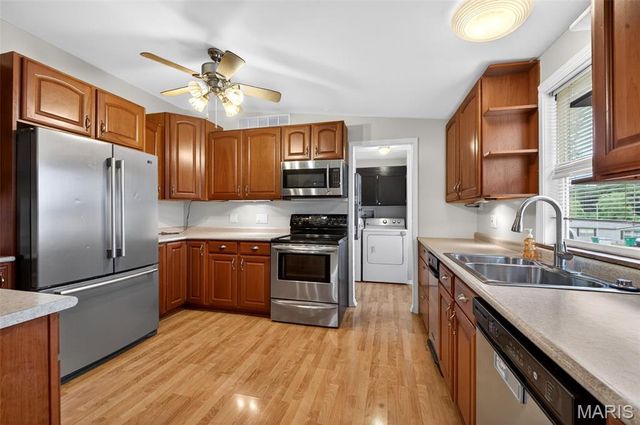 4644 White Ash Drive, High Ridge, MO 63049