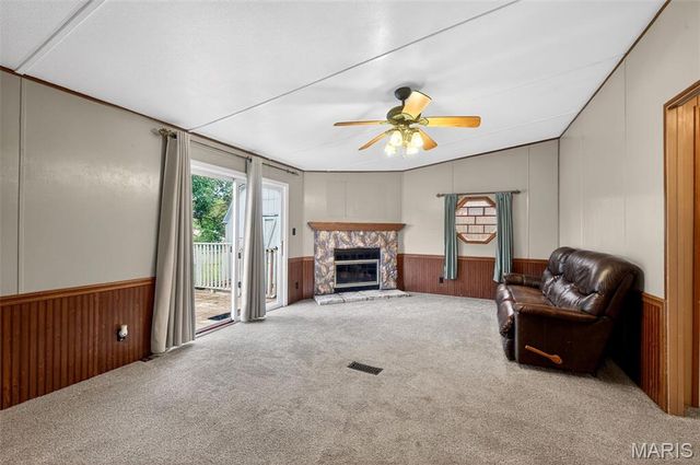 4644 White Ash Drive, High Ridge, MO 63049