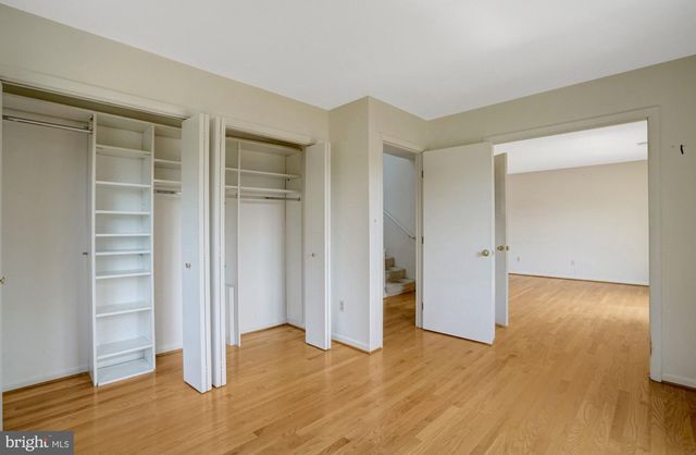 203 W GLENDALE AVE, Alexandria, VA 22301
