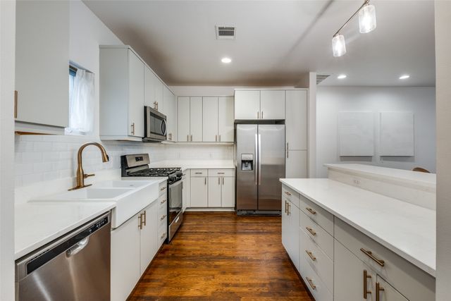 3250 Cambrick Street 16, Dallas, TX 75204