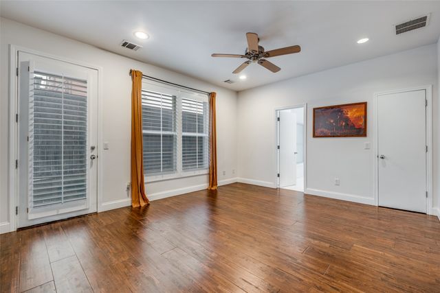 3250 Cambrick Street 16, Dallas, TX 75204