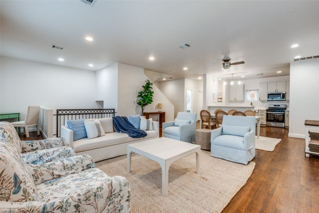 3250 Cambrick Street 16, Dallas, TX 75204