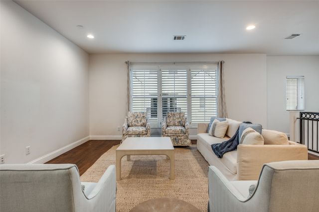 3250 Cambrick Street 16, Dallas, TX 75204