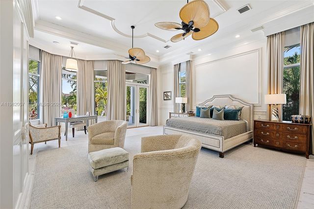 466 Mariner Dr, Jupiter, FL 33477