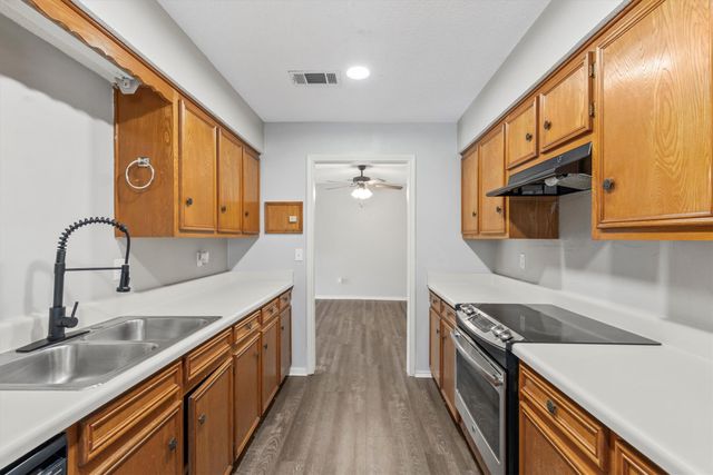1706 W White Avenue 1704-1706, Mckinney, TX 75069