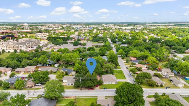 1706 W White Avenue 1704-1706, Mckinney, TX 75069