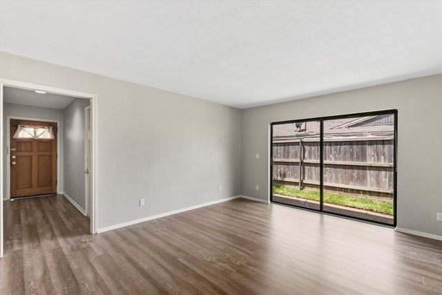 1706 W White Avenue 1704-1706, Mckinney, TX 75069