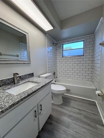 2715 N DELLWOOD DRIVE, Eustis, FL 32726