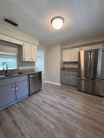 2715 N DELLWOOD DRIVE, Eustis, FL 32726