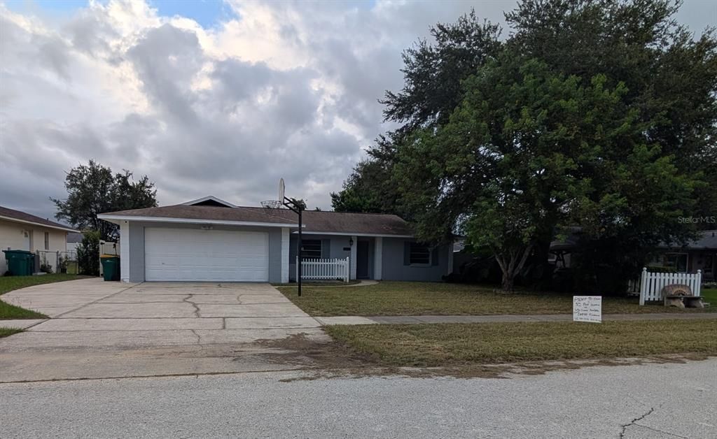 2715 N DELLWOOD DRIVE, Eustis, FL 32726