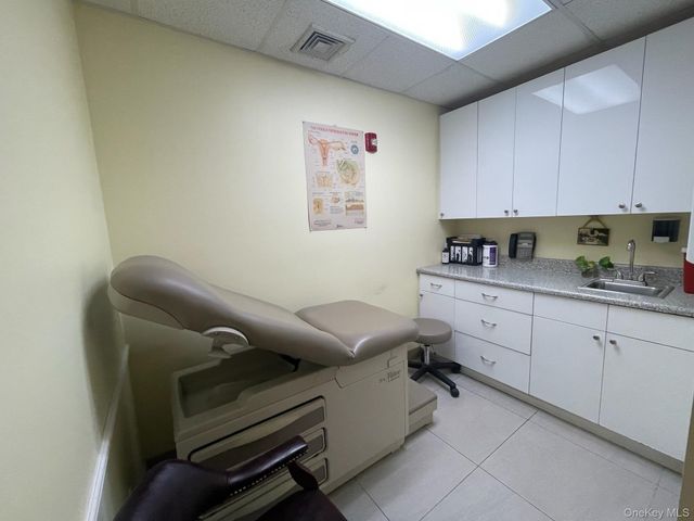132-26 Avery Avenue 1D, Flushing, NY 11355