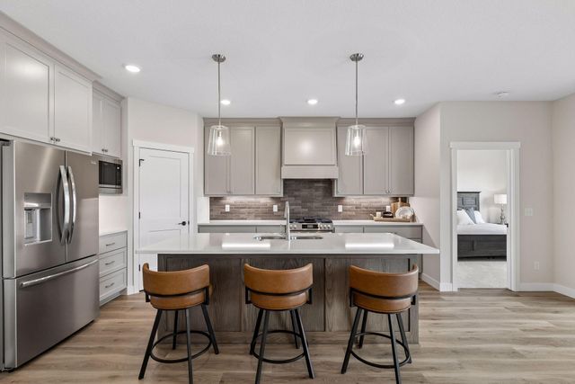 1479 Kenai Place, River Falls, WI 54022