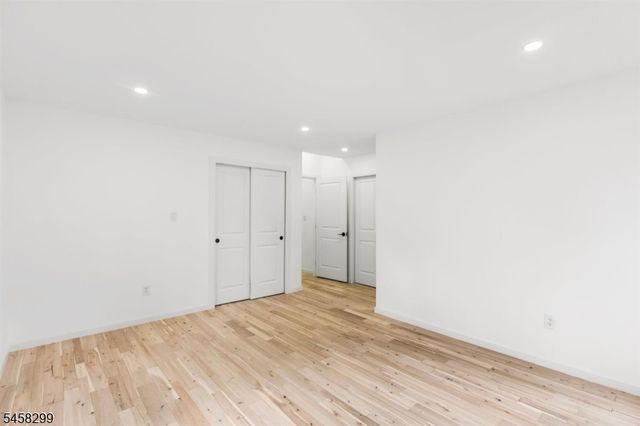 137 Myrtle Ave, Allendale Boro, NJ 07401