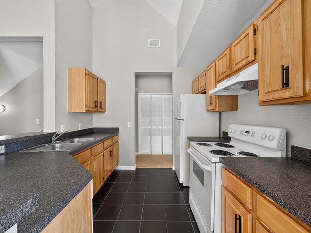 5961 WESTGATE DRIVE 2027, Orlando, FL 32835