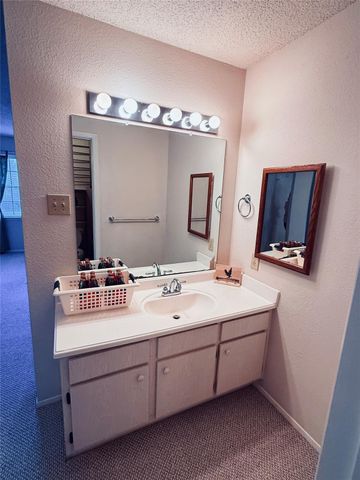 13479 Garden Grove, Houston, TX 77082