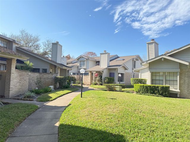 13479 Garden Grove, Houston, TX 77082