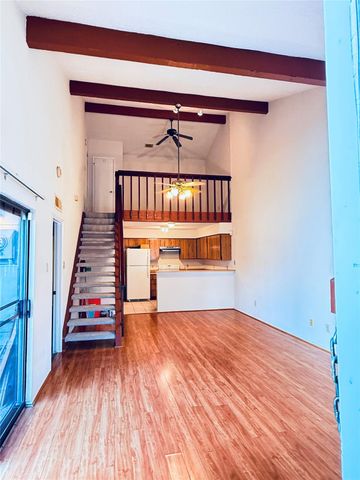 13479 Garden Grove, Houston, TX 77082