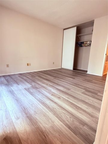 13479 Garden Grove, Houston, TX 77082