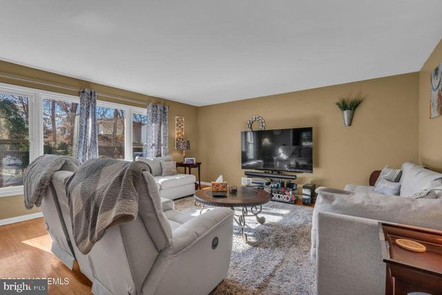 1761 TODD RD, Toms River, NJ 08755