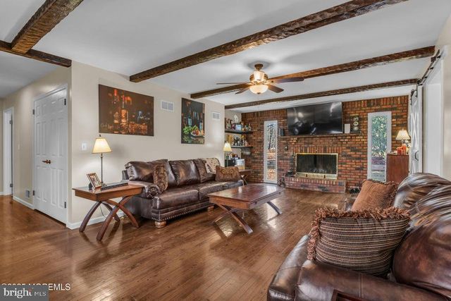 1761 TODD RD, Toms River, NJ 08755