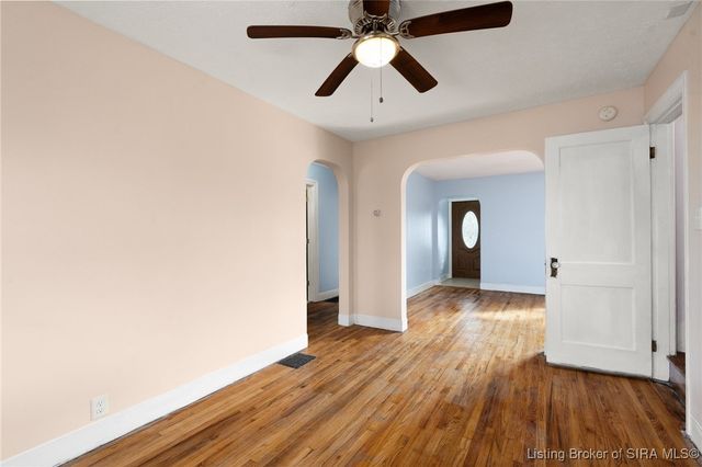 2109 Wood Avenue, New Albany, IN 47150