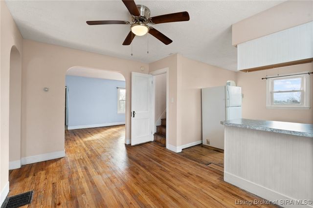 2109 Wood Avenue, New Albany, IN 47150