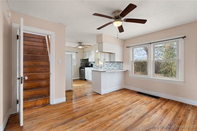 2109 Wood Avenue, New Albany, IN 47150