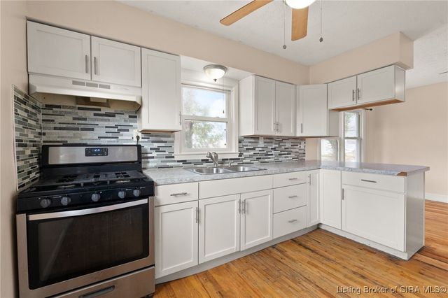 2109 Wood Avenue, New Albany, IN 47150