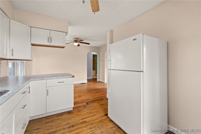 2109 Wood Avenue, New Albany, IN 47150