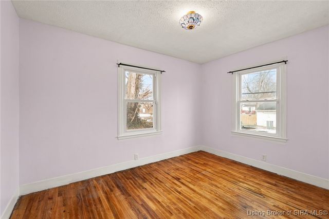 2109 Wood Avenue, New Albany, IN 47150